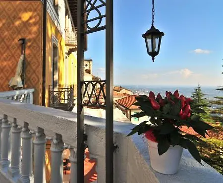 Hotel Sacro Monte 4*